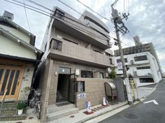 レジェンド庚午中の外観画像