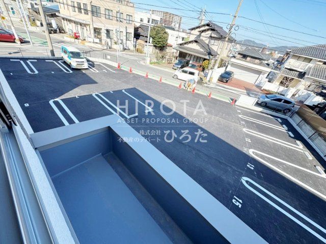 独立行政法人地域医療機能推進機構九州病院(880m)