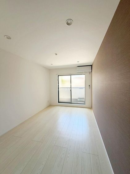 ツルハドラッグ小倉片野店(240m)