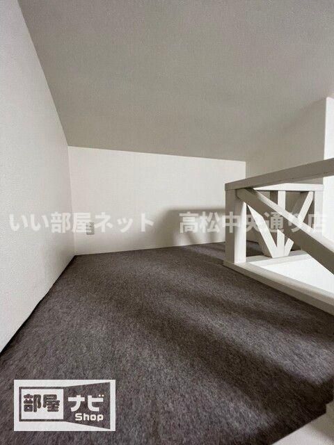 ベッドルーム