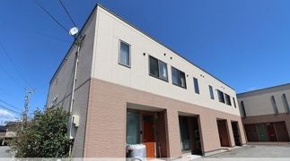ナチュラルヴィレッジ町村Ⅱ D棟の外観画像