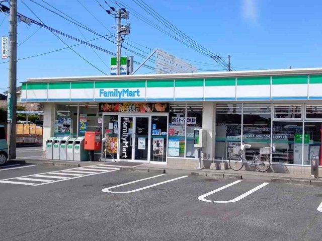 近くに施設あり