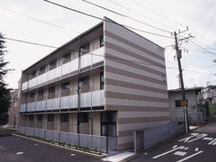 レオパレステナマント25の外観画像