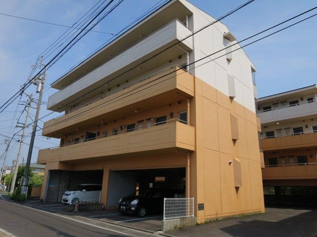 プレアール仏生山Ⅱの外観画像