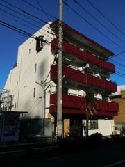 アパルトマン蓮根の外観画像