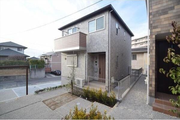 フォレストメゾン元植田A棟の外観画像
