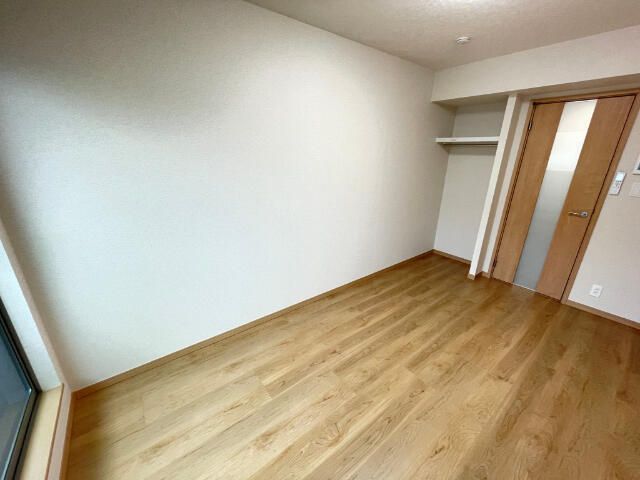 ベッドルーム