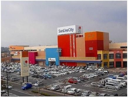 サンリブシティ小倉(954m)