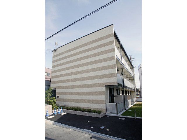 レオパレスプレステージ三津屋の外観画像