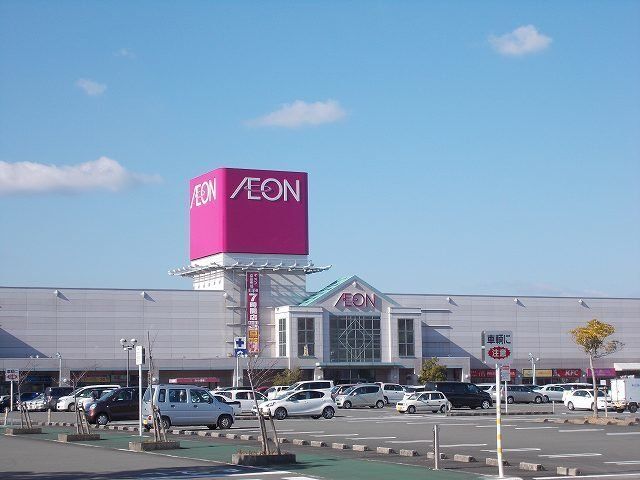 日向イオンまで2100m