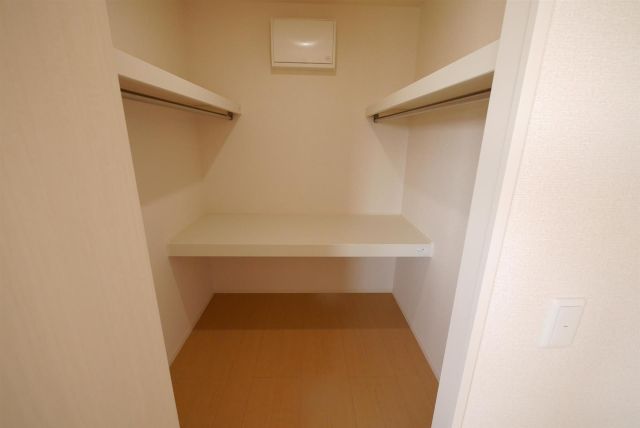 二島小学校(770m)