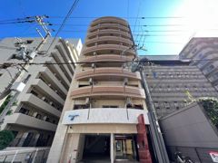 セレニテ谷町calmeの外観画像