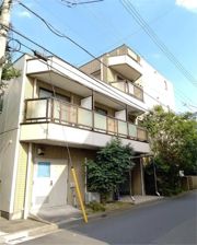 カーサアルティスタの外観画像