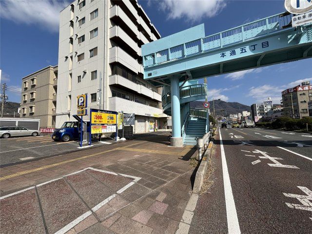 近くに施設あり