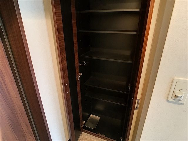 収納