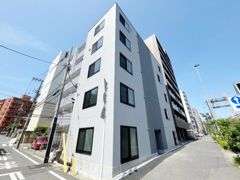 HOLLYS YOKOHAMAの外観画像