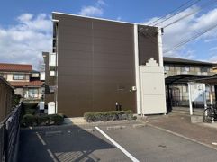 レオパレスクレールの外観画像