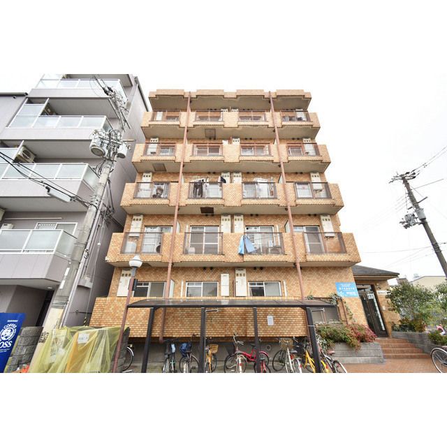 ロイヤルメゾン淡路の外観画像