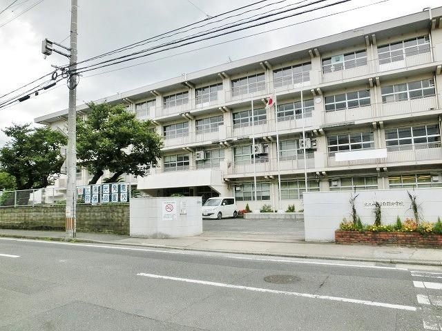 白銀中学校(390m)