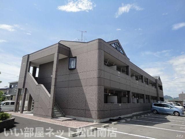 シャイン・ヒルズ久米の外観画像