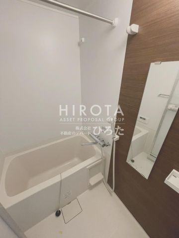 マツモトキヨシ西小倉店(780m)