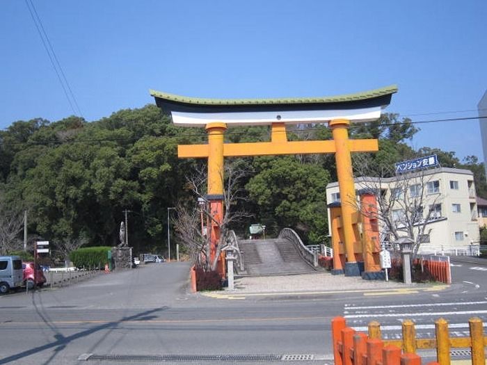 近くに施設あり