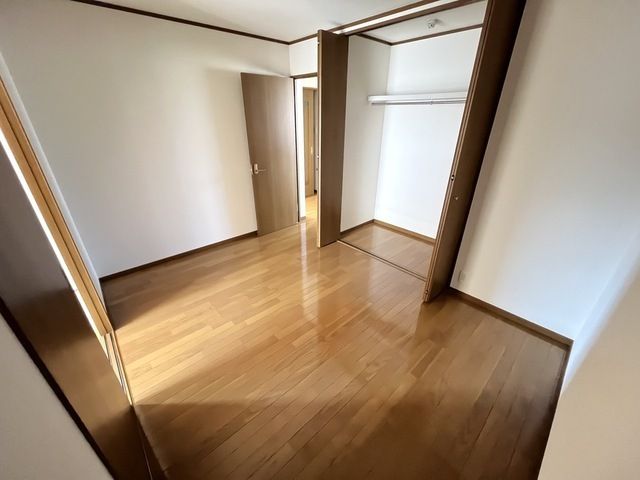 ベッドルーム