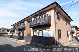 パインズコート新居 E棟の外観画像