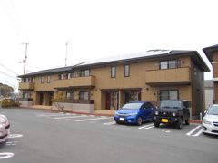 ヴィラージュ A棟の外観画像