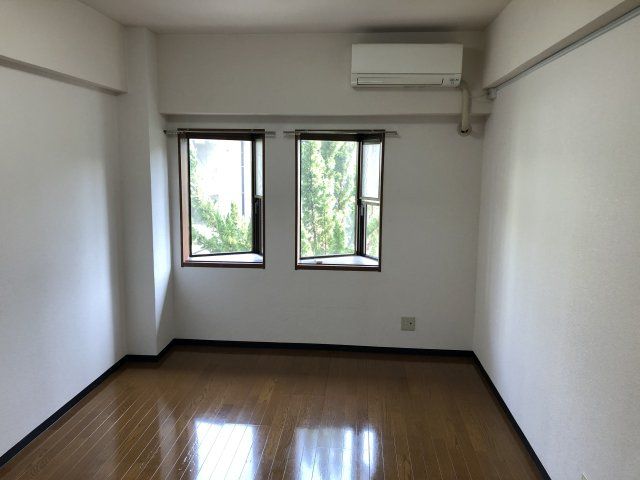 洋室