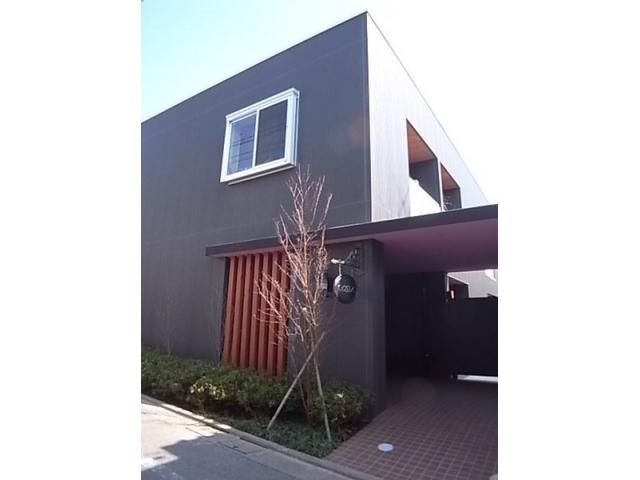 コスタの外観画像