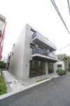 アヴニール三軒茶屋の外観
