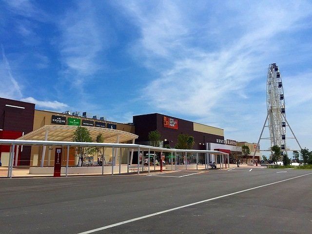 三井アウトレットパーク小矢部店まで2400m