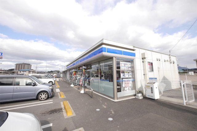 ローソン水巻駅前店(620m)