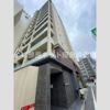 Y's Court 東梅田の外観