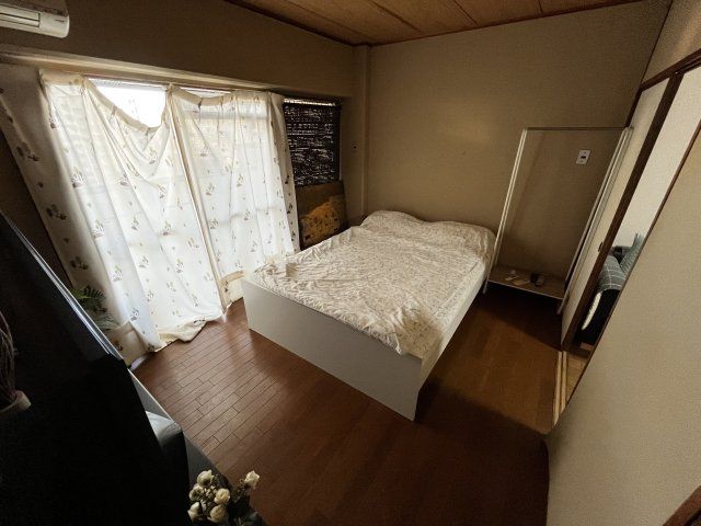 ベッドルーム