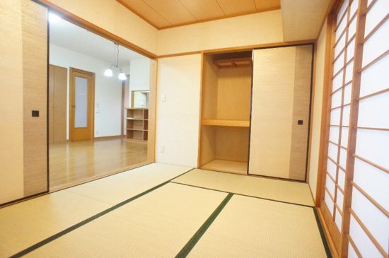 ベッドルーム