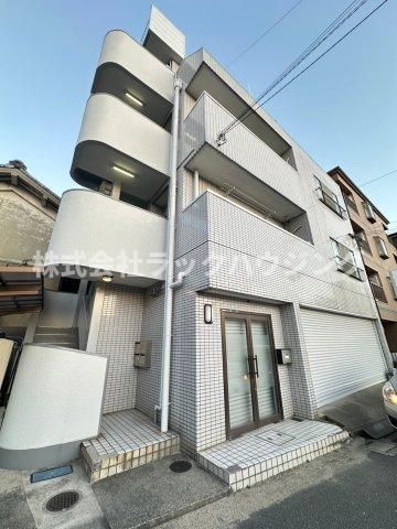 小林マンションの外観画像