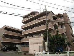エステルハージーの外観画像