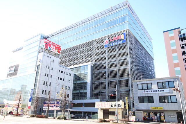 近くに施設あり
