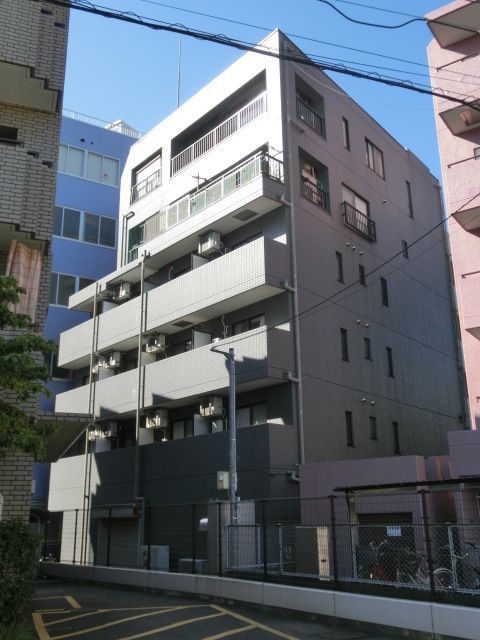 アルクファースの外観画像