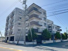 マンション栂森の外観画像