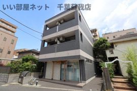 Y.Camphrier（ワイカンフリエ）の外観画像