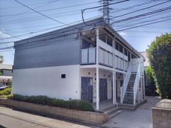 レオパレスAceroの外観画像