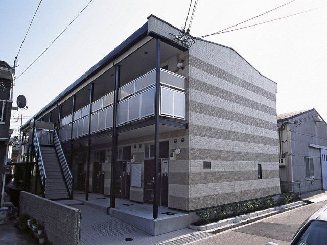 レオパレスTYKの外観画像