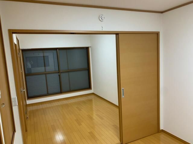 ベッドルーム
