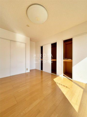 自由ケ丘高等学校(1960m)