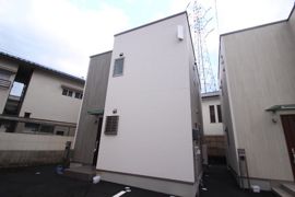 Back Alley Eの外観画像