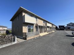 クリスタルコートの外観画像