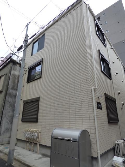 ラプソ両国の外観画像